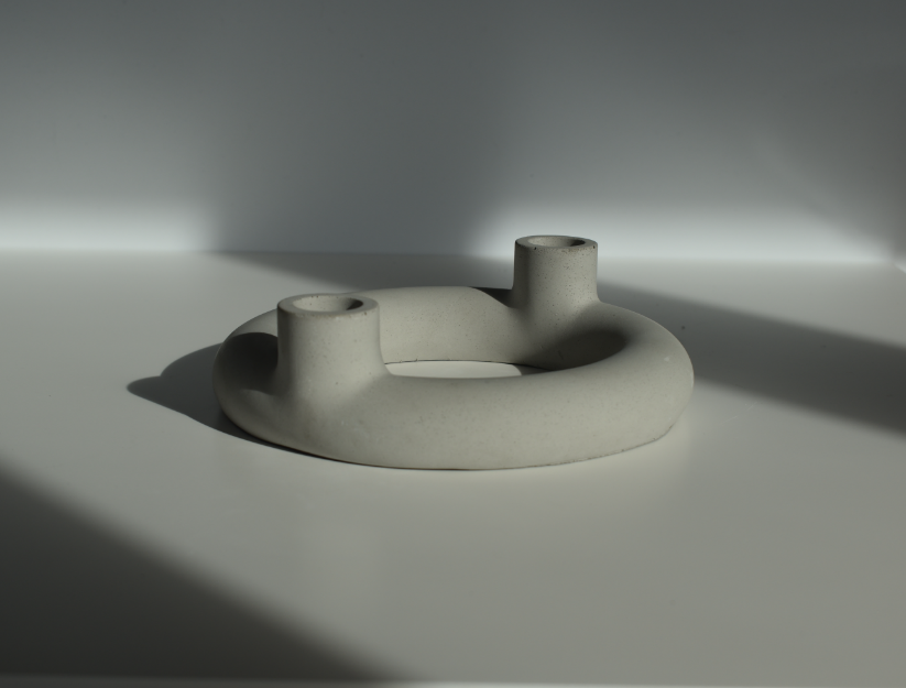 Bougeoir arrondi béton. fabriqué main en France