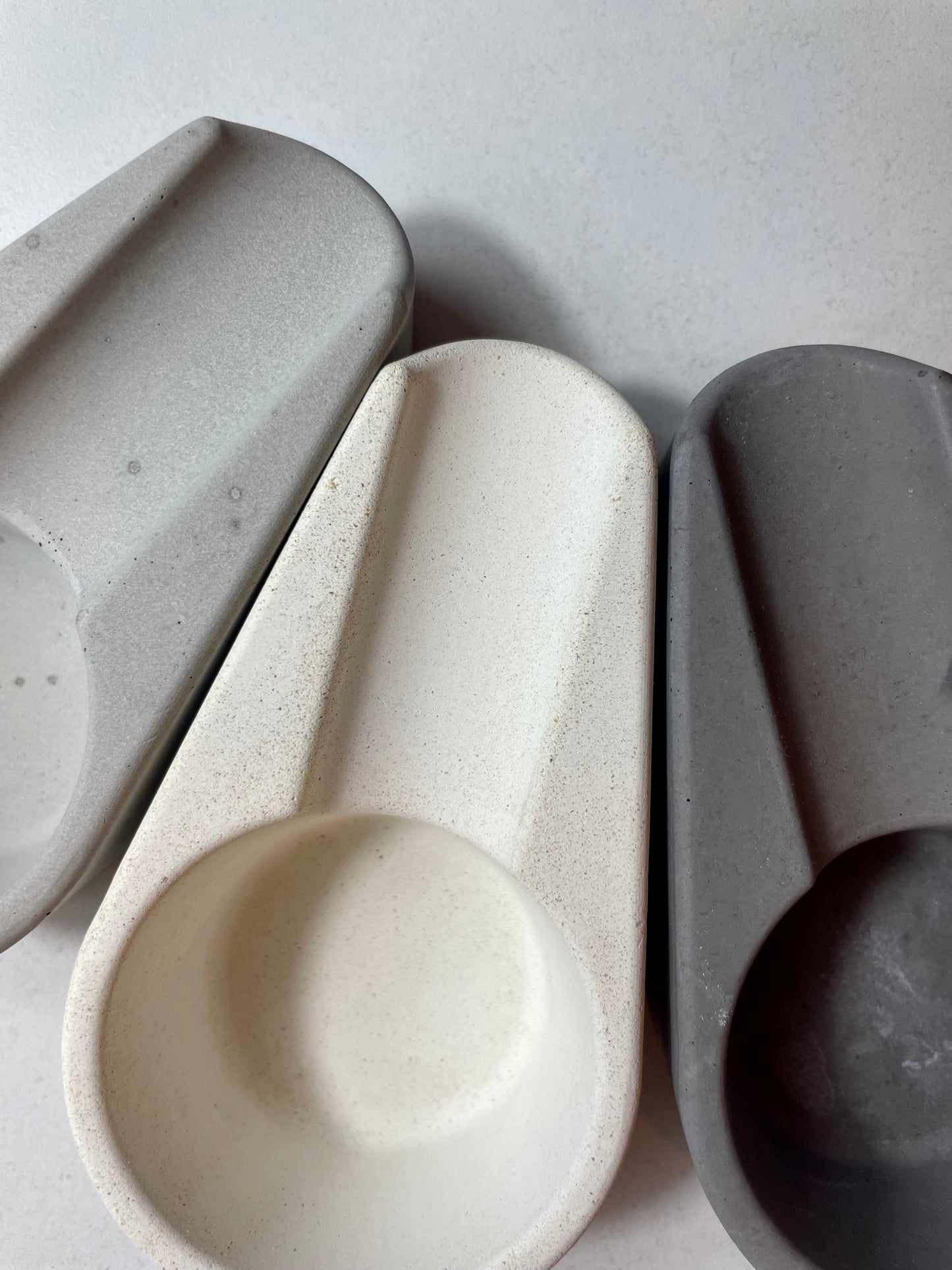 cendrier à cigare en béton. fabriqué main à Marseille.