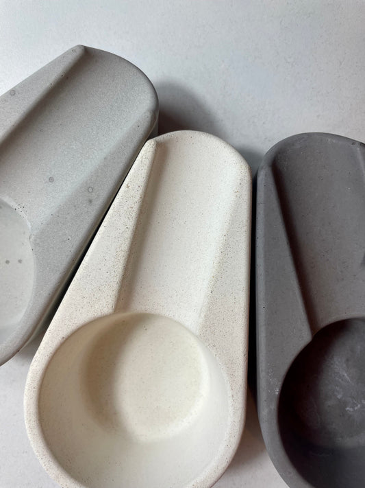 cendrier à cigare en béton. fabriqué main à Marseille.